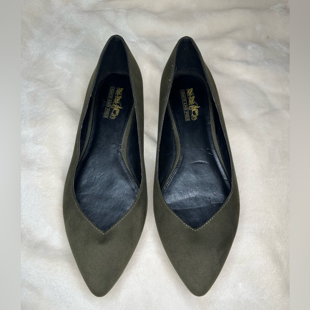 Coach and Four Women's Flat Shoes, Olive Green Suede, Metalic Gold Heel